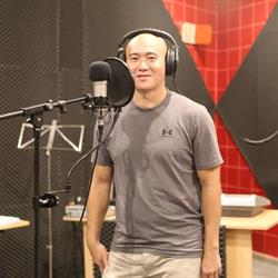 Starvoice - Professioneller Pop, Rock, R&b Gesangsunterricht in Wien mit Vocal Coach Johnny Chen