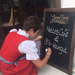 Nettes Café