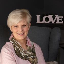 Hebamme Eva Linsbichler