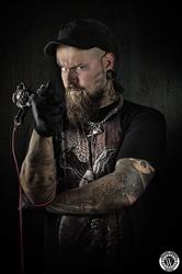 Tattoostudio Nadel verpflichtet