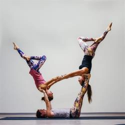 Flyrama - AcroYoga Kärnten