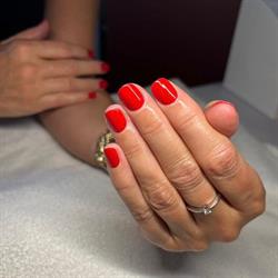 Nina's happy feet and nails