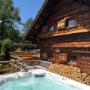 Wellness Almhütte mit Whirlpool