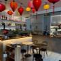 Unsere Bar im Herzen Wiens: Hier servieren wir Premium Oolong Tee, exotische Cocktails und Bubble Tea. Der perfekte Ort, um den Abend bei taiwanesischen Tapas und authentischer Atmosphäre ausklingen zu lassen.