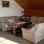 Wohnraum einer Ferienwohnung mit drittem Bett Wohnraum einer Ferienwohnung mit drittem Bett