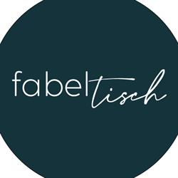 Fabeltisch Keramikladen