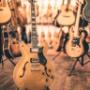 Musikgeschäft Soundkistn - Alexander Höller Gitarre