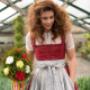 Trachtencouture Erbstücke - Ulrike Seebacher Trachtencouture Erbstücke - Ulrike Seebacher