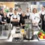 Küchenteam im Gourmethotel ...liebes Rot-Flüh im Tannheimer Tal in Tirol, Österreich Küchenteam im Gourmethotel ...liebes Rot-Flüh im Tannheimer Tal in Tirol, Österreich