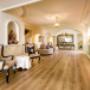 Rezeption und Empfangsbereich im Wellnesshotel ...liebes Rot-Flüh im Tannheimer Tal in Tirol, Österreich Rezeption und Empfangsbereich im Wellnesshotel ...liebes Rot-Flüh im Tannheimer Tal in Tirol, Österreich