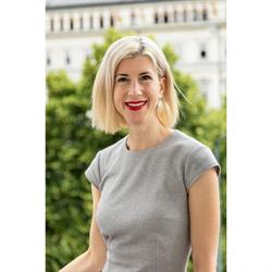 Fortbildung Versicherungsrecht - RA Mag. Therese Frank LLM