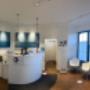 Empfang und Wartezimmer Empfang und Wartezimmer
