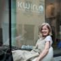 Iris Kastner, die Gründerin von kwirl, ist Expertin und Kuratorin für nachhaltiges Design.