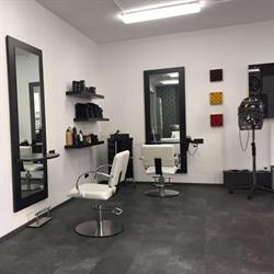 Frisör HAIRSTYLE DELUXE Hannelore Gurtner