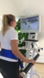 Frau auf Sensewave