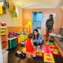 Café mit Spielecke in Wien: Die bunte Kinderspielecke im familienfreundlichen Café Konditorei Oberdöbling lädt die Kleinsten zum Spielen ein.