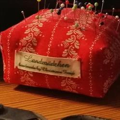 Landmädchen - textile Geschenke von Hand gemacht by Christiane Fraiji