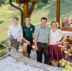 Weingut-Buschenschank Robert & Ursula Steiner