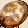 Unsere Vertreter nehmen sich die Zeit, Dich in die Welt der Handpans einzuführen, Dir die Möglichkeiten und Unterschiede näher zu bringen und auf Deine Fragen und Vorlieben einzugehen. Mit ihrer Unterstützung findest Du garantiert eine zu Dir passende Handpan. Bitte vereinbare im Vorfeld einen Termin.
Du kannst unsere Handpan Vielfalt im Handpan Showroom Almtal ausprobieren und kaufen oder bei www.Handpan.World online bestellen. Unsere Vertreter nehmen sich die Zeit, Dich in die Welt der Handpans einzuführen, Dir die Möglichkeiten und Unterschiede näher zu bringen und auf Deine Fragen und Vorlieben einzugehen. Mit ihrer Unterstützung findest Du garantiert eine zu Dir passende Handpan. Bitte vereinbare im Vorfeld einen Termin.
Du kannst unsere Handpan Vielfalt im Handpan Showroom Almtal ausprobieren und kaufen oder bei www.Handpan.World online bestellen.