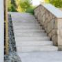 Blockstufen aus Granit, Travertin, Sandstein Blockstufen aus Granit, Travertin, Sandstein