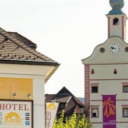 Platzer's * Hotel * Restaurant * Bar