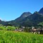 Blick auf die Bischofsmütze (ganz links) und das östliche Tennengebirge Blick auf die Bischofsmütze (ganz links) und das östliche Tennengebirge