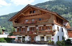 Talhammerhof Apartments Fam. Knabl im Zillertal