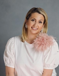 Natasha Melzer Make Up Artist