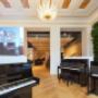 Um ein Klavier / Piano oder einen Flügel zu kaufen, der zu Ihnen passt, müssen Sie das Instrument unbedingt ausprobieren. Wir haben eine große Auswahl an Klavieren der Marken C. Bechstein, W. Hoffmann und Zimmermann.