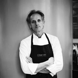 LOIS STERN Restaurant