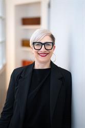 Mag. Martina Hackl, Rechtsanwältin
