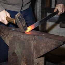 Bernhard Lassacher - Metallhandwerk - Messerschmied