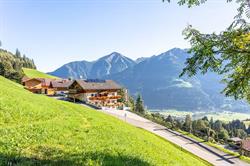 Hotel-Pension Lackenbauer - Tiroler Haflinger Zuchtbetrieb