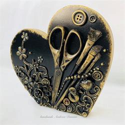 HANDMADE ANDREEA DAMIAN
