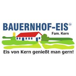 Bauernhofeis - Familie Kern