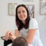 Entspannende Massage bei Chair Massage in Wiener Neustadt – unser Team bietet wohltuende Nackenmassage und Rückenmassage ohne Termin an.