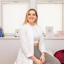 Praxis für Ästhetik - Dr. Marie-Luise Reiter