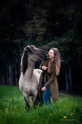 Eva Frischling - Fotografin, Autorin, Human- & Tierenergetikerin