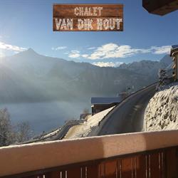 Chalet Van Dik Hout & Chalet Hoog Hout