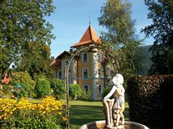 Romantik Schlössl Villa Dr. Heiner