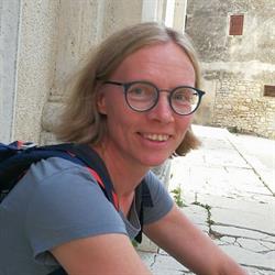 Juliane Hinterdorfer - Physiotherapie, Graz