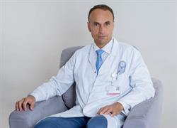 Dr. Radek Hart