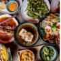 "Die volle Vielfalt im Kibo Wien: Ramen, Donburi Reisschalen, Edamame und Tori Karaage auf einem Blick. Dein japanisches Restaurant für echtes Soulfood."