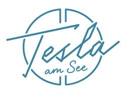 Tesla am See