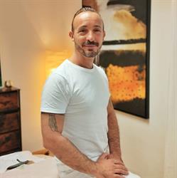 Massage Martin Hierm - Mein Masseur