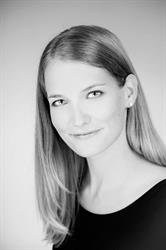 Dr. Andrea Hohensinner