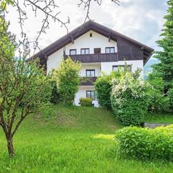 Haus unter Gerlitzen - ?eské ubytování v Rakouských Alpách