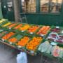 Früchte der Saison und exotische Früchte bei Alles Frisch in Baden bei Wien am Grünen Markt Brusattiplatz. Vitaminreiche Lebensmittel für das Immunsystem, gesunde Snacks und frische Zutaten für Smoothies.