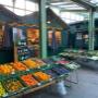 Alles frisch in Baden bei Wien am Grünenmarkt überzeugt mit frischen Produkten aus der Region, sowie mit exotischen Früchten aus aller Welt.